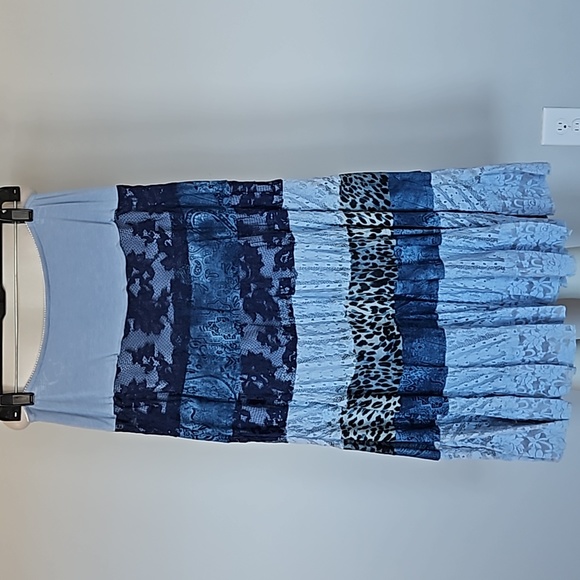 Cache Dresses & Skirts - Cache blue lace layered prairie skirt-M
